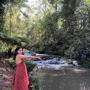 Meet your Posher, Claudia